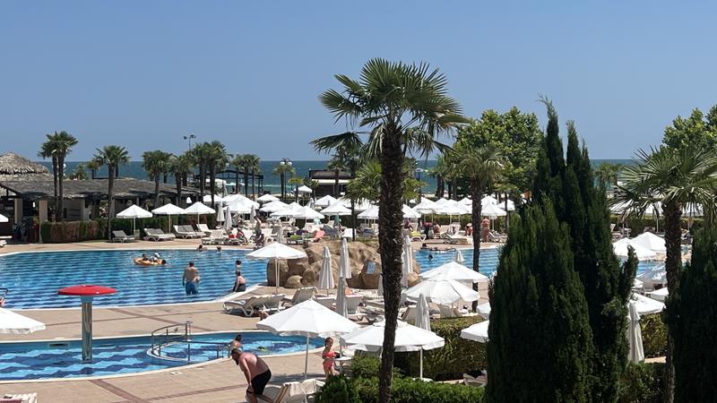 Furnished apartment with sea view in elite complex on the first line Furnished apartment with sea view in elite complex on the first line