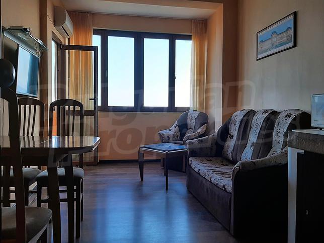 Fully furnished apartment next to the Sea Garden and the Dolphinarium Fully furnished apartment next to the Sea Garden and the Dolphinarium