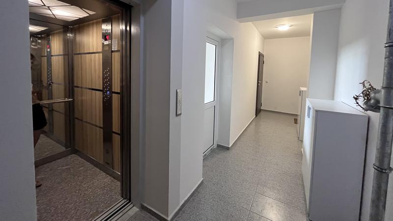 Two-bedroom apartment in a good location Two-bedroom apartment in a good location