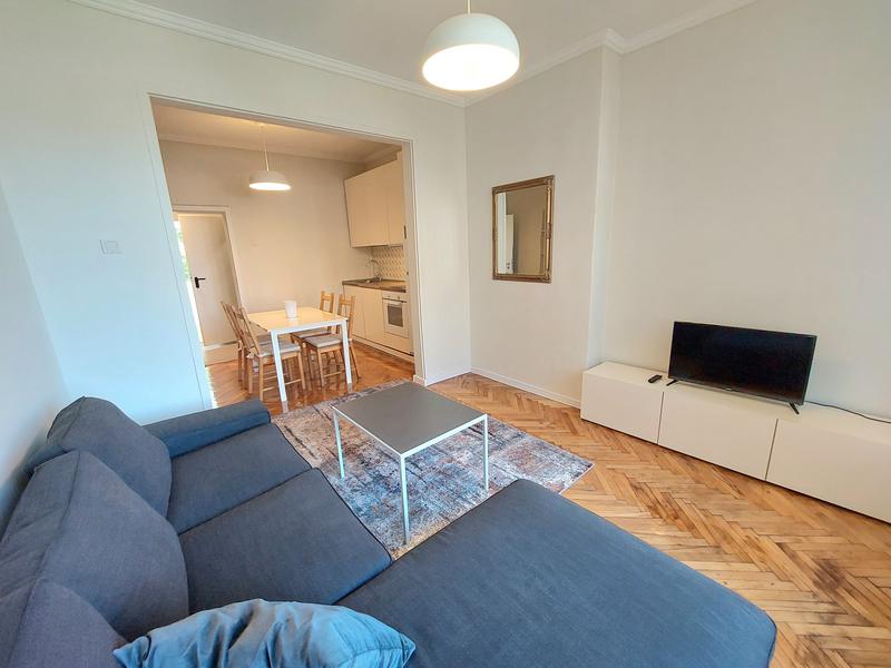 Communicative apartment in the area of the 5 Corners Square and the Russian Monument Communicative apartment in the area of the 5 Corners Square and the Russian Monument