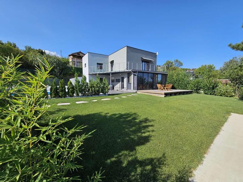 Furnished house with a beautiful view at the foot of the Rhodopes Furnished house with a beautiful view at the foot of the Rhodopes