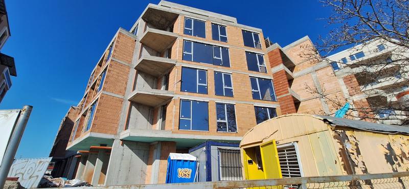New apartment, quality construction next to the key Peshtersko Shosse Blvd. New apartment, quality construction next to the key Peshtersko Shosse Blvd.