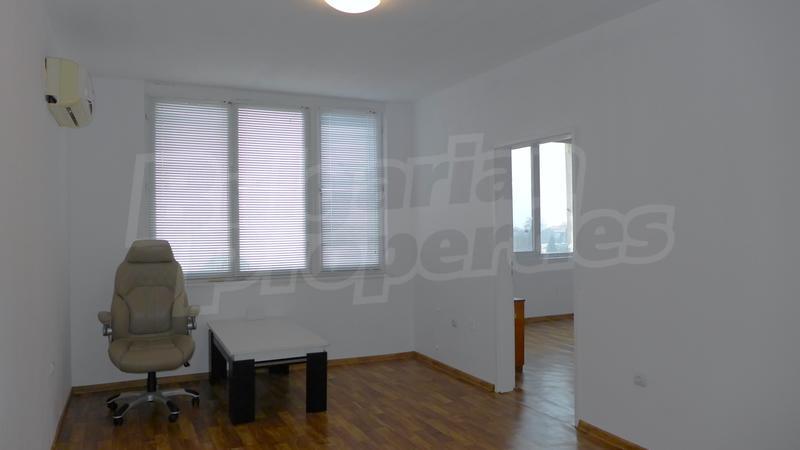 Spacious apartment in a convenient location in Stara Zagora Spacious apartment in a convenient location in Stara Zagora