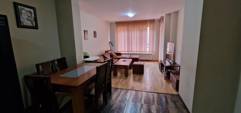 Spacious apartment 100 m from the gondola lift in Bansko Spacious apartment 100 m from the gondola lift in Bansko
