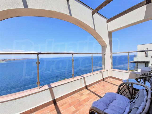 Furnished holiday home with beautiful views of the sea and the island "St. Ivan" Furnished holiday home with beautiful views of the sea and the island "St. Ivan"