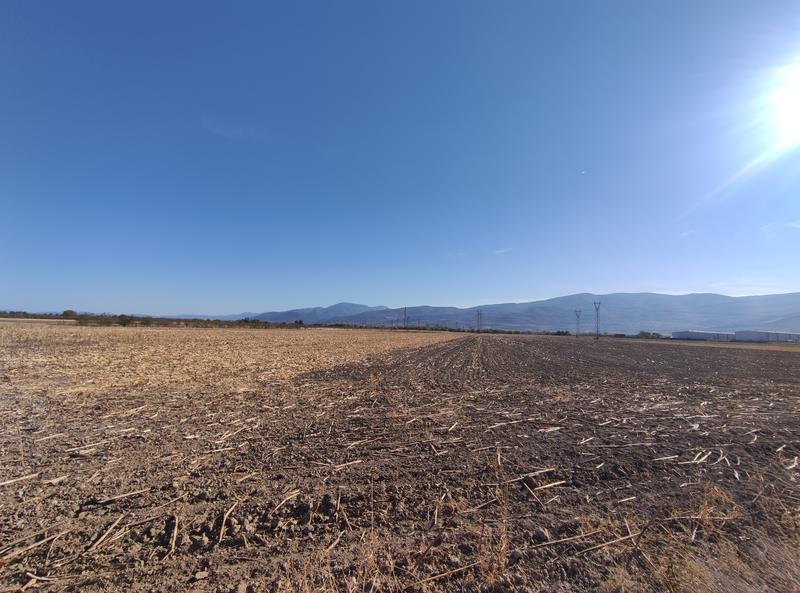 A plot of land with a frontage of 68 meters after the junction for the village of Krumovo A plot of land with a frontage of 68 meters after the junction for the village of Krumovo