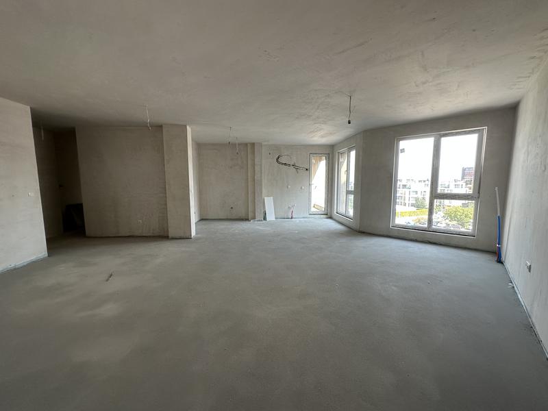 Luxury property with excellent location in the capital Luxury property with excellent location in the capital