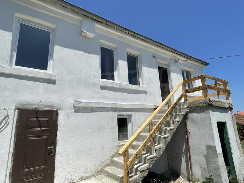 Renovated property with 7 bedrooms Renovated property with 7 bedrooms