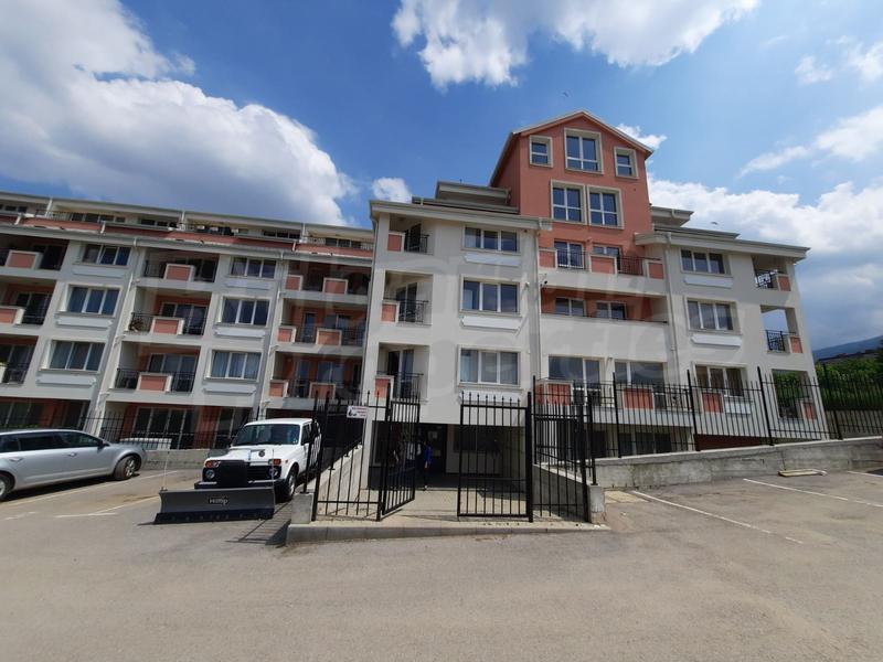 One-, two- and three-bedroom homes with easy access to the center and the Ring road One-, two- and three-bedroom homes with easy access to the center and the Ring road