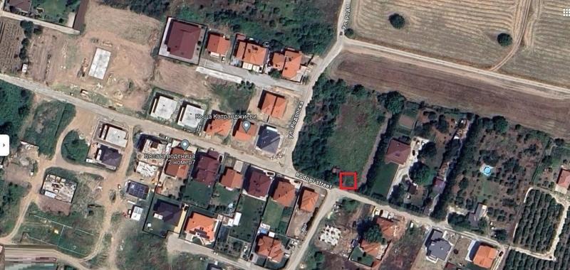 Парцел с проект и разрешение за строителство на двуетажна къща в местност Бялата воденица Парцел с проект и разрешение за строителство на двуетажна къща в местност Бялата воденица