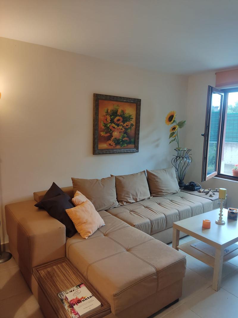 Fully furnished property with separate bedroom Fully furnished property with separate bedroom