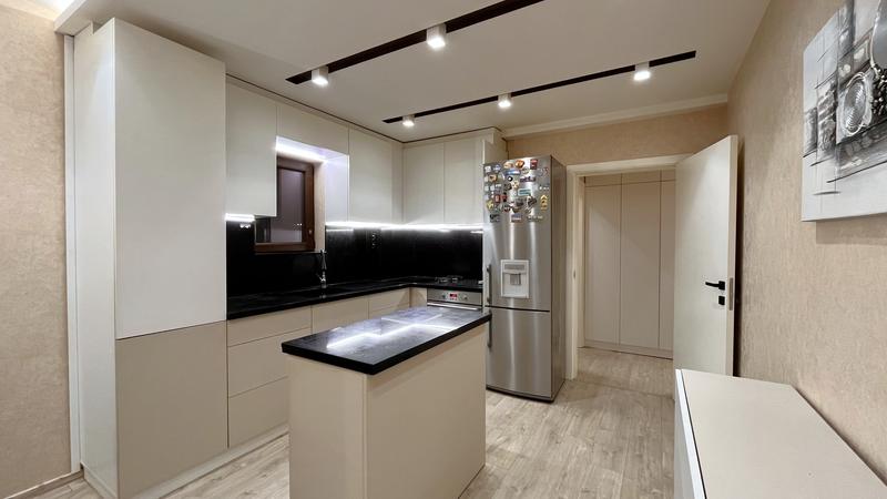 Two-bedroom apartment in a good location Two-bedroom apartment in a good location