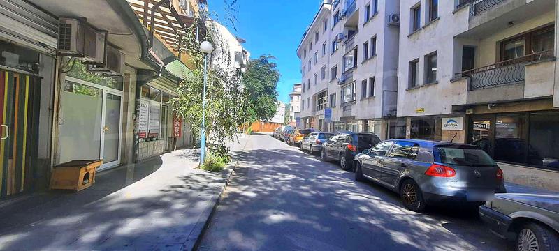 Тристайно жилище в отлично уреден район на гр. Пловдив Тристайно жилище в отлично уреден район на гр. Пловдив