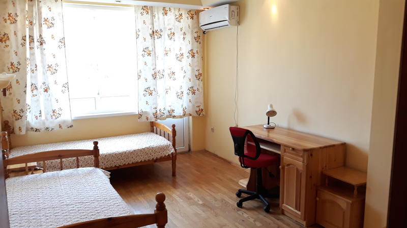 South-facing brick apartment next to the main boulevards Primorski and Knyaz Boris I South-facing brick apartment next to the main boulevards Primorski and Knyaz Boris I