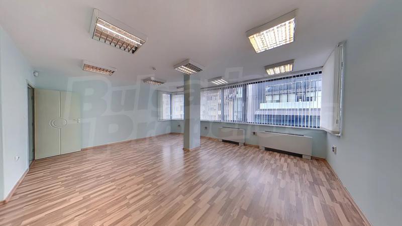 Office with central location 300 m from the metro station Konstantin Velichkov Office with central location 300 m from the metro station Konstantin Velichkov