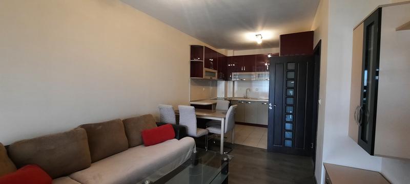 Cozy, fully furnished 1-bedroom apartment with town views Cozy, fully furnished 1-bedroom apartment with town views