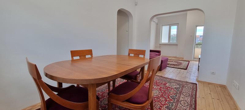 Furnished apartment in a massive brick building next to Yerevan Garden Furnished apartment in a massive brick building next to Yerevan Garden