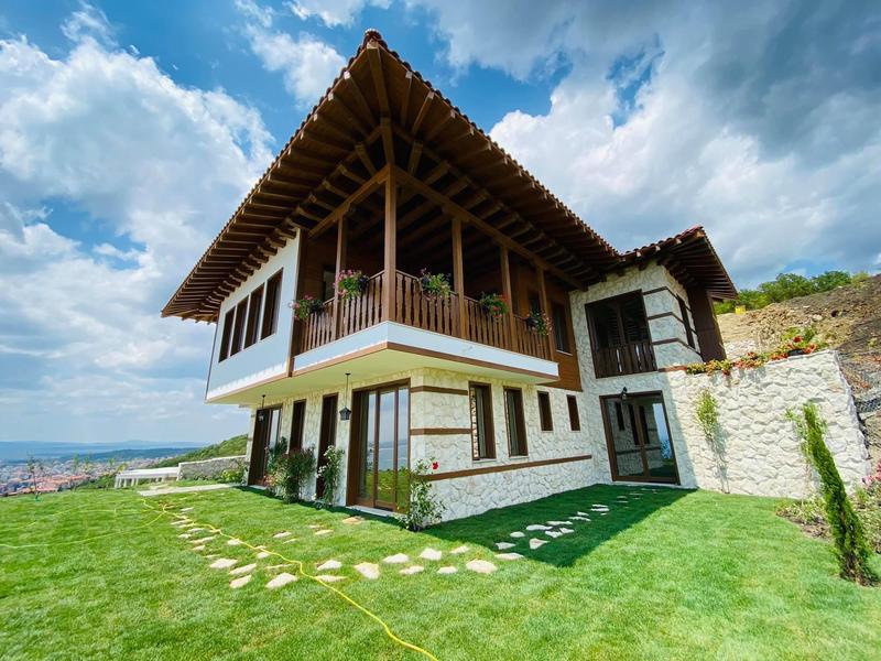 Beach Villas and Houses on the Bulgarian Black Sea Coast by the leading