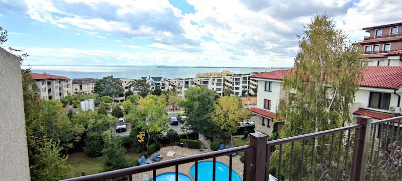 Furnished holiday homes with quiet location 200 m from the beach