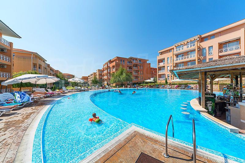 Last available 2-bedroom apartment in impressive holiday complex near Sunny Beach