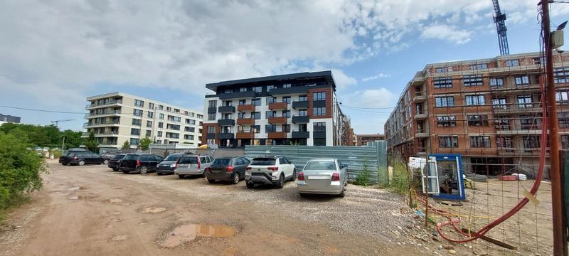 Comfortable home with convenient access to Simeonovsko Shosse Blvd.