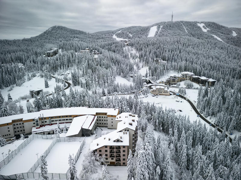 Comfortable mountain homes in brand new complex with Act 16 in Pamporovo