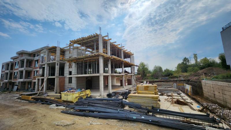 One and two-bedroom apartments in a new building with high class materials in the district of Malinova dolina One and two-bedroom apartments in a new building with high class materials in the district of Malinova dolina