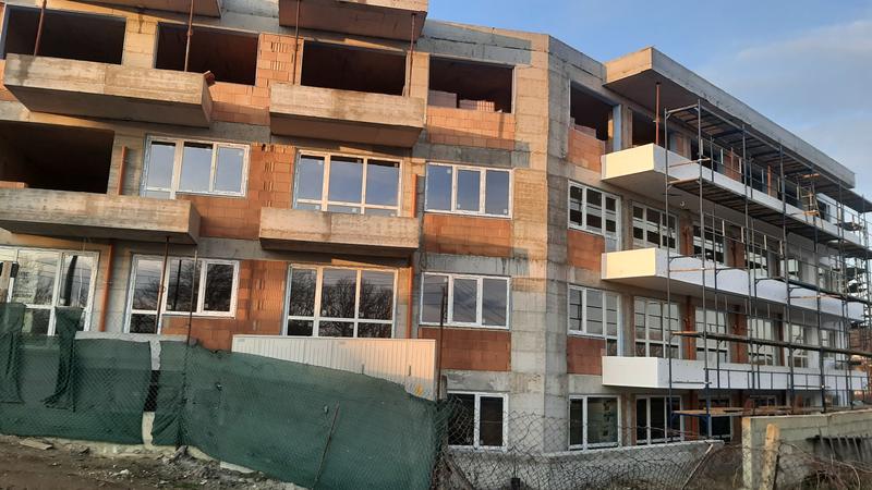 Жилой комплекс в парке с видом на море Жилой комплекс в парке с видом на море