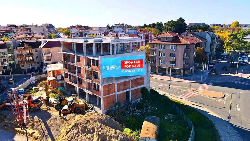 Двустайни и тристайни градски жилища висок клас строителство на 300 м от плажа Двустайни и тристайни градски жилища висок клас строителство на 300 м от плажа