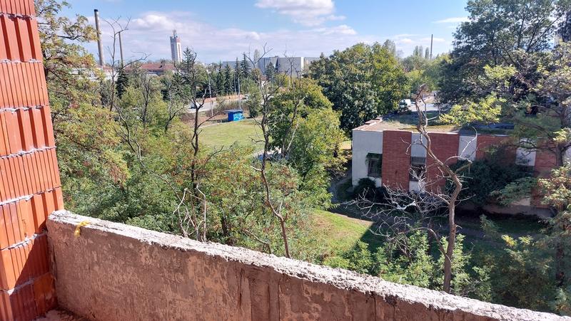 Современная жизнь в оживленной столице, рядом метро и парк. Удобства, гараж, на стадии строительства Современная жизнь в оживленной столице, рядом метро и парк. Удобства, гараж, на стадии строительства