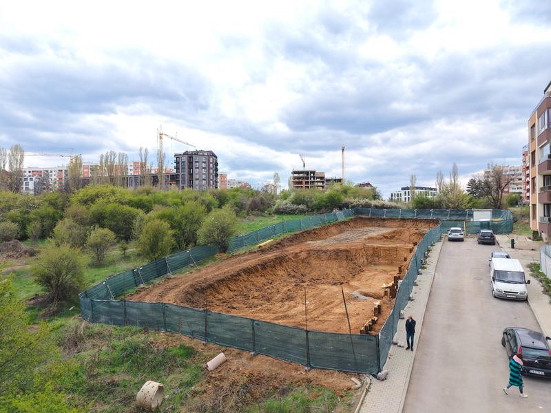 Просторни жилища близо до Нов Български университет, метростанция, ул. Монтевидео и Околовръстен път Просторни жилища близо до Нов Български университет, метростанция, ул. Монтевидео и Околовръстен път