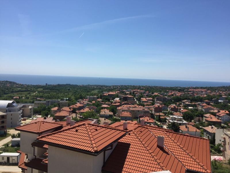 Spacious turn-key apartments or with unfinished interior next to a forest, 10 minutes from the center of Varna Spacious turn-key apartments or with unfinished interior next to a forest, 10 minutes from the center of Varna