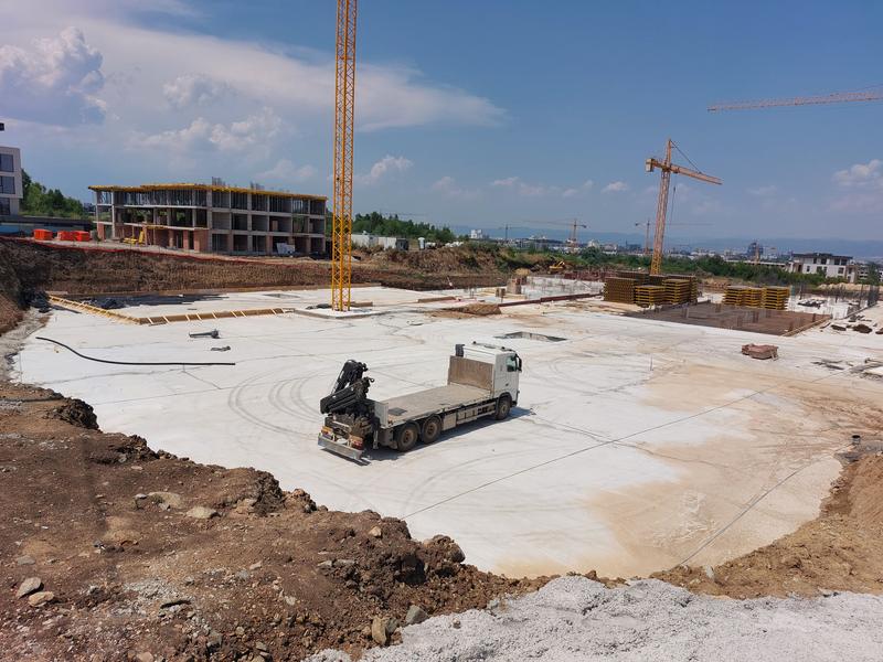 Quality construction and stylish design near the Ring Road and Ring Mall Quality construction and stylish design near the Ring Road and Ring Mall