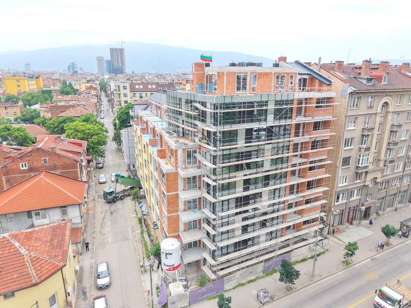 Apartments with 1, 2 or 3 bedrooms in luxurious 9-storey building Apartments with 1, 2 or 3 bedrooms in luxurious 9-storey building
