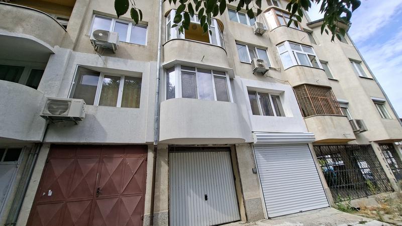 Функциональный объект с электричеством и водой в центральной части района Функциональный объект с электричеством и водой в центральной части района
