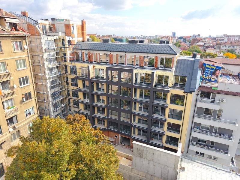 Apartments with 1, 2 or 3 bedrooms in luxurious 9-storey building Apartments with 1, 2 or 3 bedrooms in luxurious 9-storey building