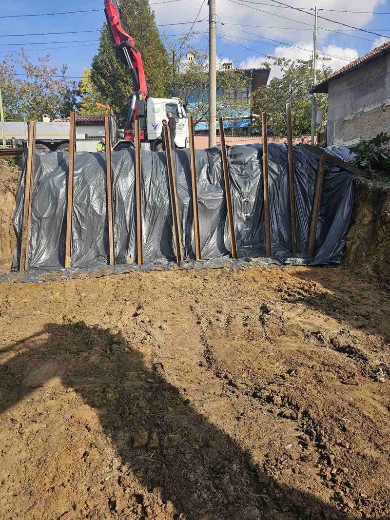 Building with 12 apartments in the greenery and tranquility of the village of Vladaya Building with 12 apartments in the greenery and tranquility of the village of Vladaya