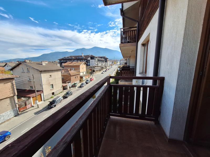 Fully furnished apartment with amenities and views of Pirin, close to the center and the ski lift