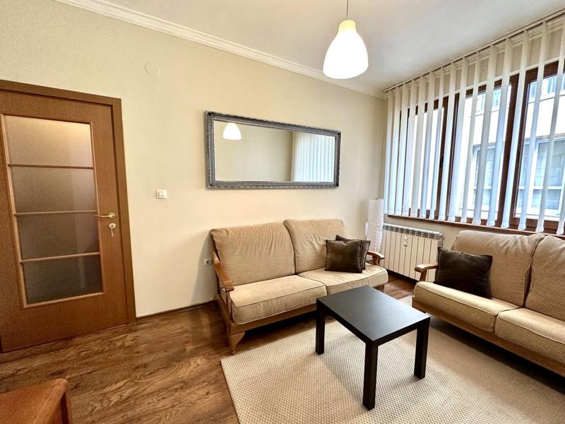 Ready-to-move-in apartment near metro stations, key boulevards and other central city amenities