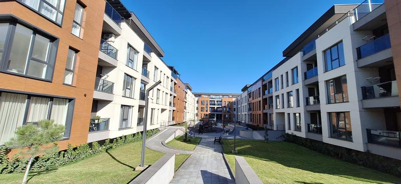 Home in a gated complex with amenities in a quiet and cozy place with modern infrastructure 