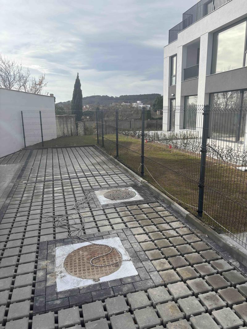 Parking spaces 150 metres from the Vinitsa  St. St. Constantine and Helena road