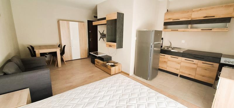 Studio in the modern Silver Mountain complex  