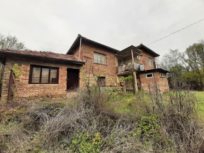 Single-family house near SPA center and the town of Tryavna