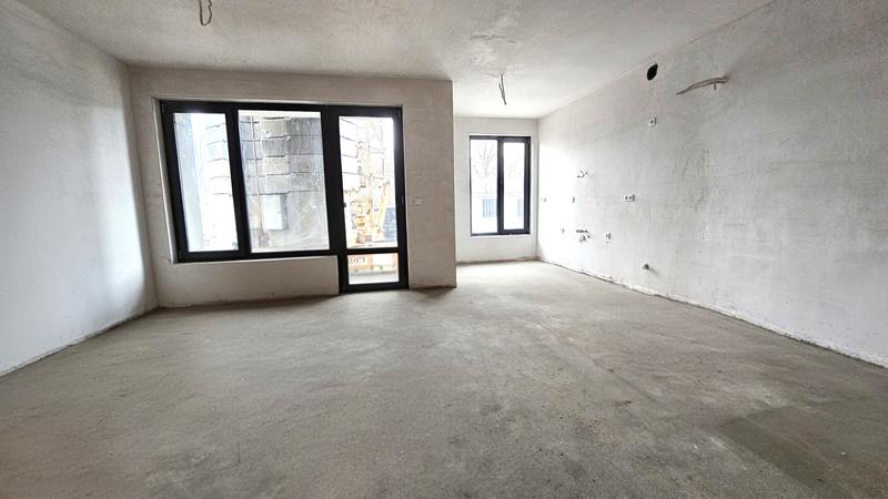 Modern home with excellent layout, natural light and premium location