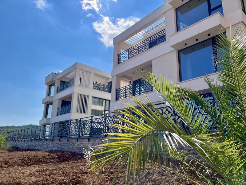New apartments with 1, 2 or 3 bedrooms close to Kavatsite beach