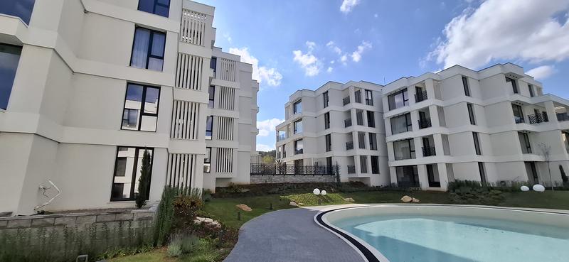 New apartments with 1, 2 or 3 bedrooms close to Kavatsite beach