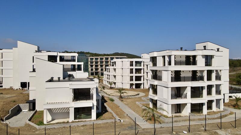 New apartments with 1, 2 or 3 bedrooms close to Kavatsite beach
