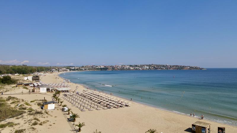 New apartments with 1, 2 or 3 bedrooms close to Kavatsite beach