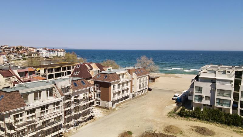 2-bedroom apartments without maintenance fee meters from the beach in Sozopol