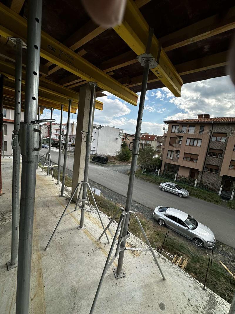 ����������� � ����� ������ ��� ����� �� ������������ � 600 ������ �� �����